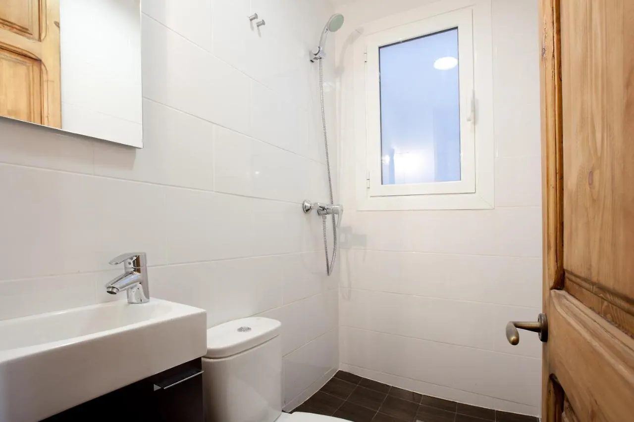 Fully Equipped Place Close To Sagrada Familia Apartment Barcelona